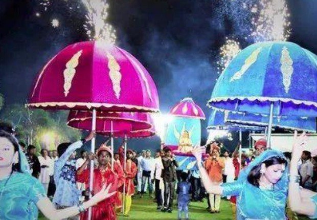 Illuminated Umbrella Procession - Delhi Event Management